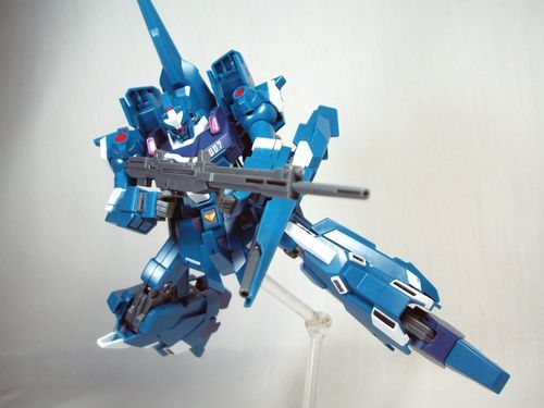 贝雷塔和粒子炮谁最好？（太空战士8终极武器）